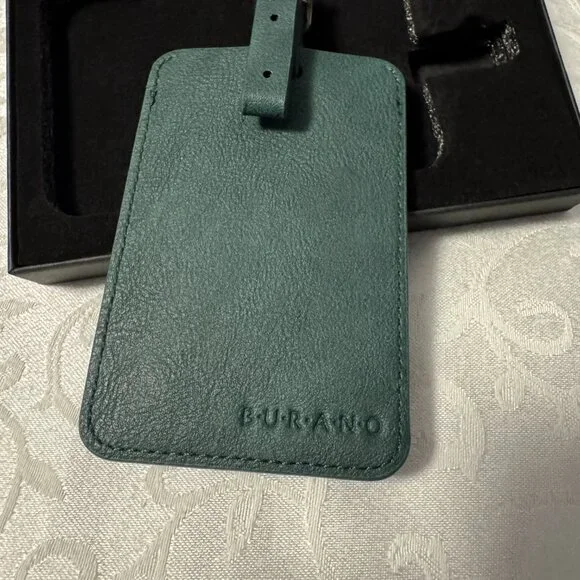 🎁NEW in Package Jade Color Burano Vegan Leather Luggage Tags🎁 - Picture 2 of 3